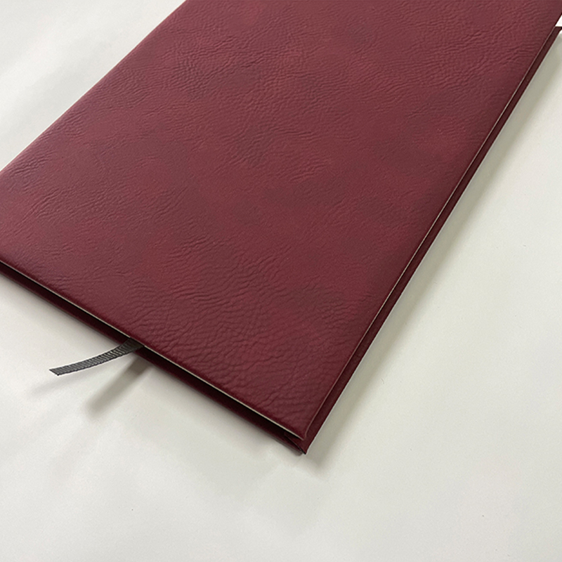 Lézerezhető műbőr 5 1/4 x 8 1/4 vázlatfüzet