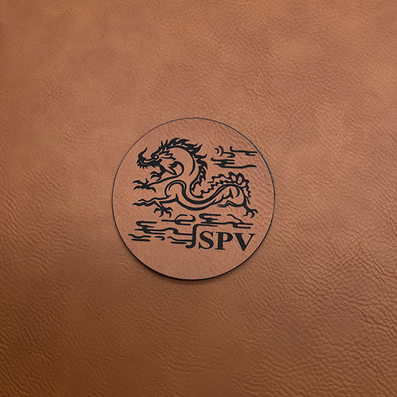 Kétrétegű lézerezhető műbőr lapok ragasztóval/ragasztó nélkül